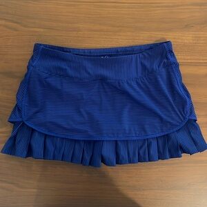 Athleta Tennis Skirt, Size Large, Excellent Condition
